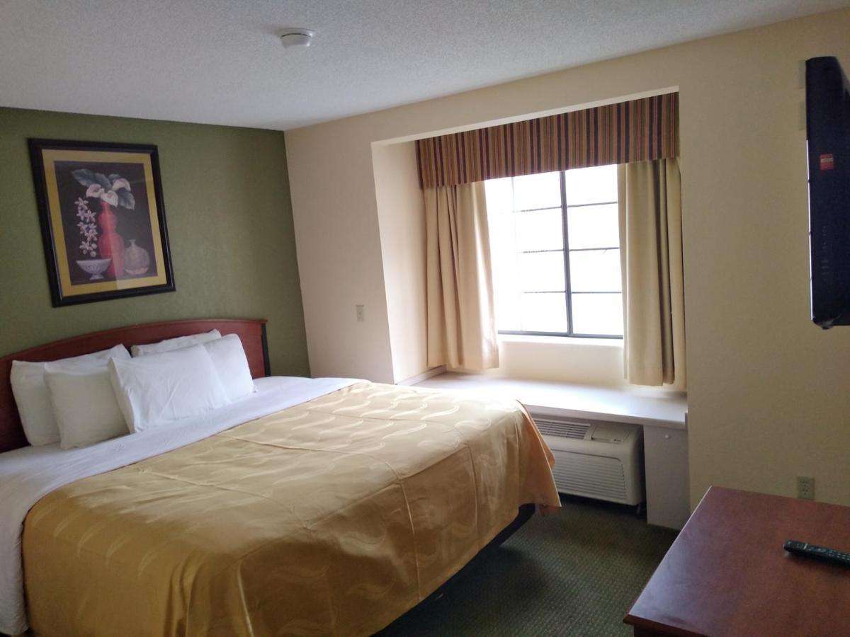 Quality Inn & Suites Prestonsburg Next To Mountain Arts Center Экстерьер фото